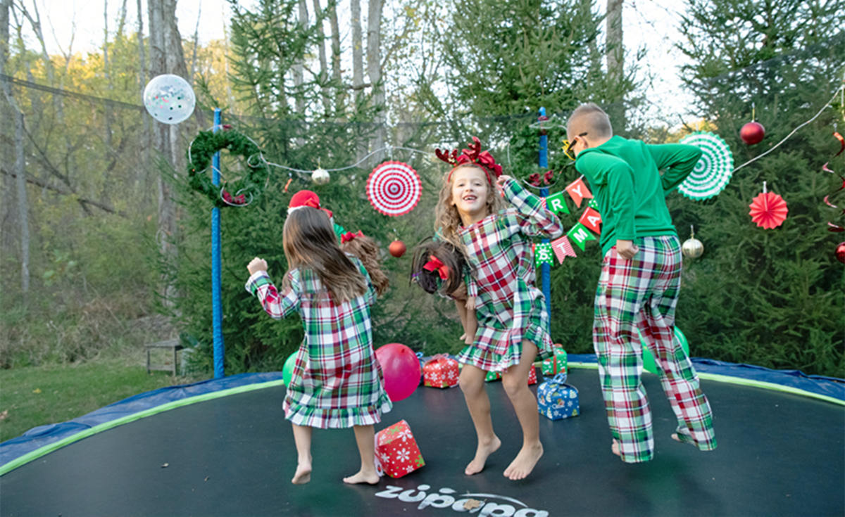 Decorating Trampolines for 2021 Christmas