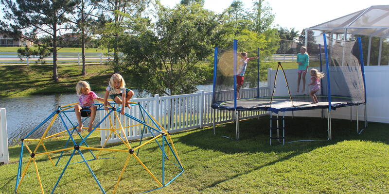 2020 holiday gift idea: Zupapa dome climber and trampoline